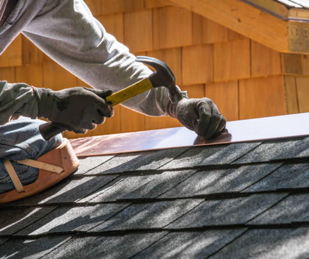 Best Flat Roof Repair Services  in Mineral Point, WI